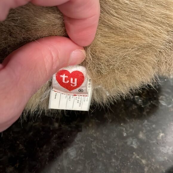 Vintage 1993 TY Classic Beanie NIBBLES Rabbit Bunny Brown Plush Stuffed Animal. - Picture 6 of 8